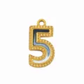 Colgante de número 5 con degradado DIY de acero inoxidable, ideal para collares y joyas únicas. - Número 5 / Degradado Azul y Blanco