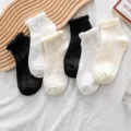 Sweet Lolita frilly ankle socks for women, cute heart and striped patterns in black and white. - One Size / Multicolor