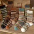 Retro ethnic pattern winter thick crew socks women vintage style cozy casual slouchy knitted socks - One Size / Multicolor
