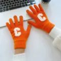 Orangene Strick-Touchscreen-Handschuhe mit Buchstabe C, süße warme Winter-Fahrradhandschuhe. - Orangerot
