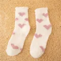 Calzini soffici in pile corallo con cuori dettaglio, calze invernali calde da donna. - Taglia 35-40 / Bianco