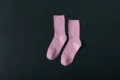 Rosa gerippte Socken Detailansicht, weiche Baumwolle Damen Socken für Alltag bequem atmungsaktiv. - Einheitsgröße / Rosa