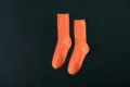 Helle neonorange gerippte Baumwoll-Wadensocken für Damen, stilvoll und bequem im Alltag. - Einheitsgröße / Orange