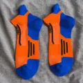 Herren Outdoor Sport Socken blau und orange Wandern Basketball Socken fur Herren - Einheitsgröße / Orange