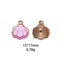 Vue détaillée du joli pendentif en alliage de coquillage émaillé rose avec beau design. - Coquille Violette