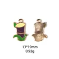 Gros plan détail du pendentif en alliage fruit d'été, accessoire de bijoux 13x19mm diy. - Style fruits