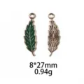 Groene emaille blad legering charm hanger voor DIY sieraden maken, maat 8x27mm. - Zwart Raster Roos