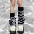 Jambières Tricotées Étoiles Rayées Noir Blanc Chaussettes Slouchy Esthétique Y2K Mignon - Étoile Rayée Gris Noir