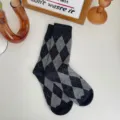 Klassische Rautenmuster Wadenstrümpfe für Damen, modische atmungsaktive Strick-Socken Alltag. - Einheitsgröße / Lang Grau