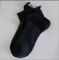 Schwarze Damen Knöchelsocken mit weißer Schleife und atmungsaktivem Strickmuster im Alltag - Einheitsgröße / Schwarz
