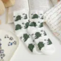 Süße flauschige Plüsch Socken Damen Winter dick warm grüne Dinosaurier Haussocken Detail - Einheitsgröße / Kleiner Dinosaurier