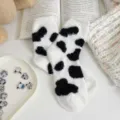 Dicke Plüsch Kuhmuster Flauschige Socken Winter Warme Gemütliche Süße Haussocken. - Einheitsgröße / Gepunkteter Stein