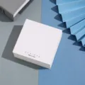 Tarjetas de joyería de papel blanco para pendientes y collares. Embalaje de exhibición. - Estilo nYn / 8x8cm / Blanco