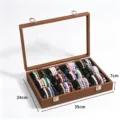 Hölzerne 12-Schlitz Schmuck-Displaybox mit Glasdeckel und schwarzen Samtkissen für Armbänder. - Walnuss Multi-Slot Box Schwarzes Leder Interieur