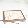 Holz Ringe Display-Tablett mit beiger Samteinlage, Schmuck Organizer Ständer für Ringe. - 90 Plätze Ringtablett Beige (RY90) / Walnussfarbe