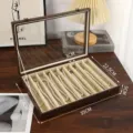 Schmuckaufbewahrung aus schwarzem Walnussholz mit Glasdeckel und Perlketten-Präsentationsschlitzen. - 10-Fächer-Packung / Vintage Holzmaserung Leder
