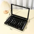 Schwarze Schmuckaufbewahrung mit Glasdeckel und Fächern für Halsketten und Ohrringe. - 10-Fächer-Packung / Schwarzes Leder Mit Schwarzem Futter