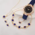 Gros plan détaillé d'une montre quartz femme de luxe et d'un ensemble de bijoux. - Parure Montre Et Bijoux / Parure 6 Pièces (Sans Boîte) / Bleu