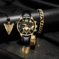 Herren Quarzarmbanduhr Set mit schwarzem Lederarmband Goldgehaeuse Halskette Armband Ring - Gold