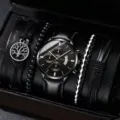 Herren Quarzuhr und geflochtene Lederarmband Geschenkset Detailansicht mit Kalenderzifferblatt. - Schwarzes Armband Schwarzes Gehäuse Roségoldene Zeiger mit Ornamenten (Ohne Box)