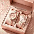 Orologio al quarzo in oro rosa e set di gioielli bracciale foglia vista dettagliata. - Orologio Oro Rosa & Set Bracciale Foglia (Senza Scatola) / Oro rosa