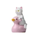 Süßes Harz Katzen und Ente Figur Mikrolandschaft Desktop Dekoration Zubehör Variante - Einzelpreis / Weiße Katze sitzt auf rosa Ente