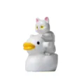 Süße weiße Katze auf Ente Figur Mini Harz Desktop Ornament für Mikrolandschaft Dekor. - Einzelpreis / Weiße Katze reitet weiße Gans