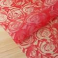 Papel de envolver flores esmerilado impermeable con diseño de rosas rojas para ramos de DIY. - 20 Piezas/Paquete / Rojo