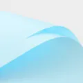 Papier d'emballage imperméable bleu clair pour fleurs, matériau uni minimaliste. - Bleu ciel