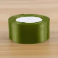 Dunkelgrünes Satinband als Rolle, 4 cm breit ideal für Blumenverpackung und DIY Basteln. - 25 Yards Pro Rolle / Armeegrün