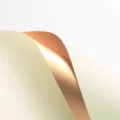 Waterdicht bloemeninpakpapier met metalen goudfinish voor prachtige boeketten en cadeaus. - Voordeelverpakking 20 Vellen / Broken Wit