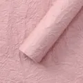 Carta da regalo floreale stropicciata rosa, carta spessa 120g per confezionare bouquet. - Nudo Chiaro