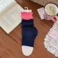 Contrast color ruffle slouch socks for women, thin breathable cotton leg warmers variant. - One Size / Navy Blue & Rose Red