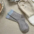 Chaussettes mi-hautes en laine mélangée mouchetée, revers bleus, chaussettes d'hiver chaudes. - Gris clair