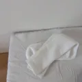 Calzini bianchi tinta unita da donna, morbido cotone pettinato, comoda maglia a coste. - Bianco