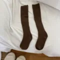 Brown wool knee high socks, thick ribbed winter long tube slouch stockings for women. - One Size / Milk Tea Brown
