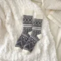 Herren dicke thermische Woll-Wintersocken mit kuscheligem Fleecefutter und Strickmuster. - Grau