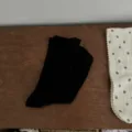 Calze medie nere in puro cotone tinta unita, stile casual classico e molto versatile. - Taglia unica / Nero