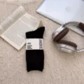 Calcetines de media pantorrilla para hombre de algodón liso, transpirables de negocios sin costuras. - Negro