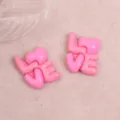 Amuletos de resina rosa brillante con letra de amor, perfectos para accesorios DIY hechos a mano. - Rosa Oscuro