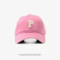 Pink baseball cap with letter P embroidery, casual cotton sun hat for women and men. - Adjustable (55-59cm) / P Label / Pink