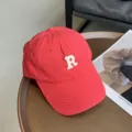Gorra de béisbol roja con letra R bordada, estilo vintage algodón sombrero casual - Rojo ciruela