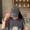 Gorra de béisbol clásica de mezclilla lavada con estilo desgastado para uso diario. - M (56-58cm) / Negro
