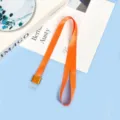 Cordón de poliéster naranja con hebilla metálica para tarjetero de identificación de oficina. - Cordón Largo Envuelto en Oro Naranja
