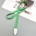 Tour de cou vert de 15mm avec clip en plastique blanc, idéal pour badges et salons professionnels. - Bouton Pression + Cordon Vert