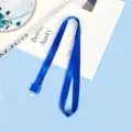 Cordón de cuello azul de poliéster 1.5cm de ancho con conector de aleación para gafete - Cordón Largo Envuelto en Oro Azul Oscuro