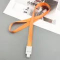 Tour de cou en tissu orange de 15 mm avec clip en plastique blanc pour porte-badge ID. - Bouton Pression + Cordon Orange