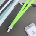 Fluorescerend groen lanyard met kunststof gesp en transparante id badgehouder voor kantoor. - Fluorescerend Groen
