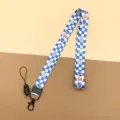 Blau-weisses kariertes Lanyard mit Karabinerhaken und Schlaufe fuer Schluessel sowie Ausweise. - Gitter Reiche Blume / Langes Schlüsselband