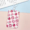 Portabadge scorrevole rosa con motivo floreale e custodia per tessera con anello - Fragola Pesca Fiore / Fibbia Manette Bianca